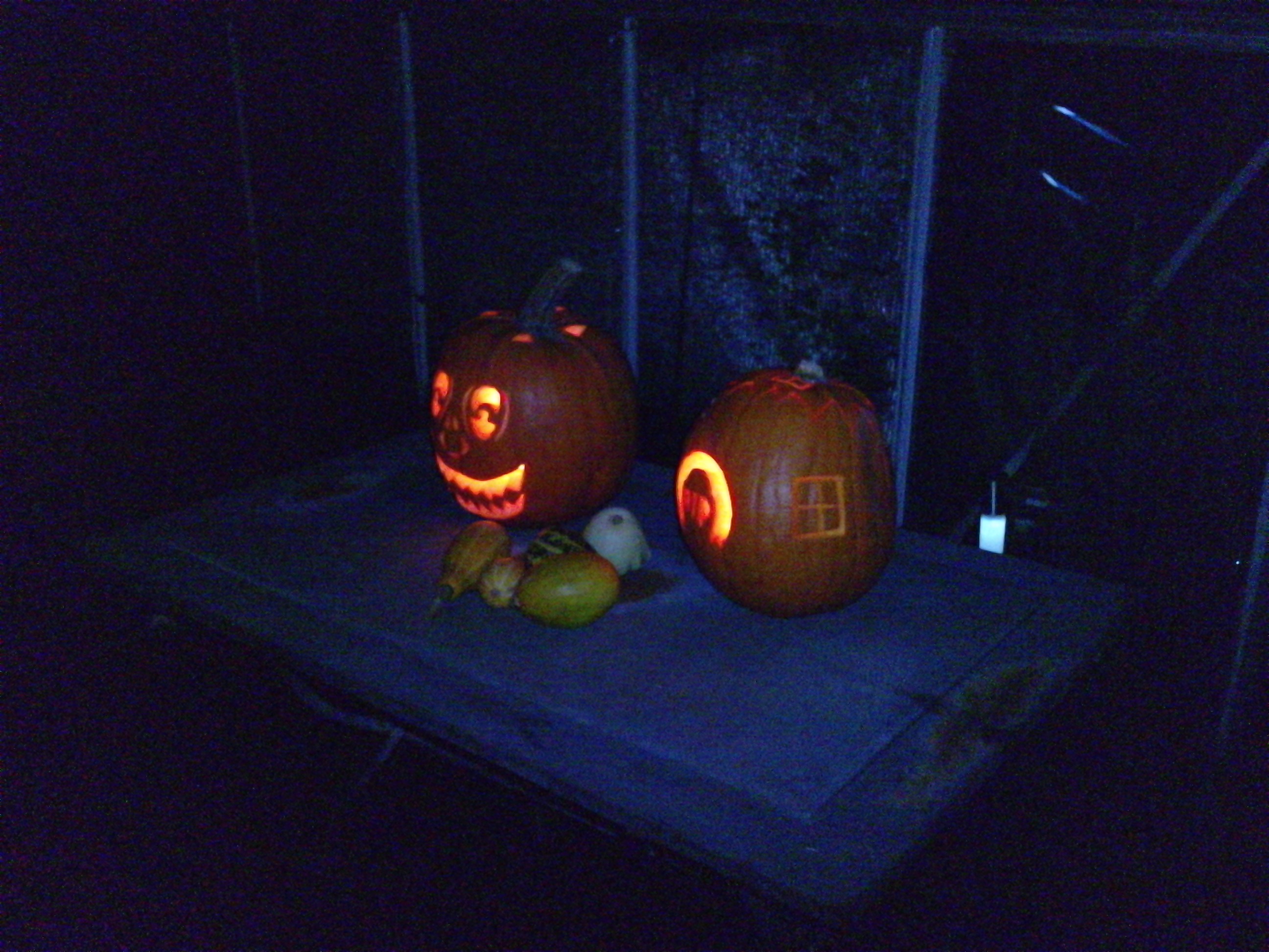 www.assensvej.dk/gfx/Halloween4.JPG